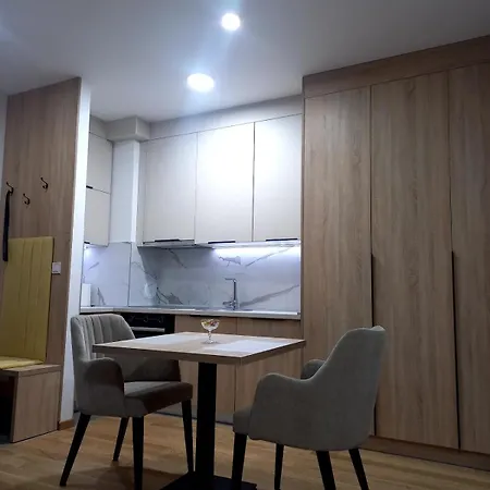 Apartment Mn *